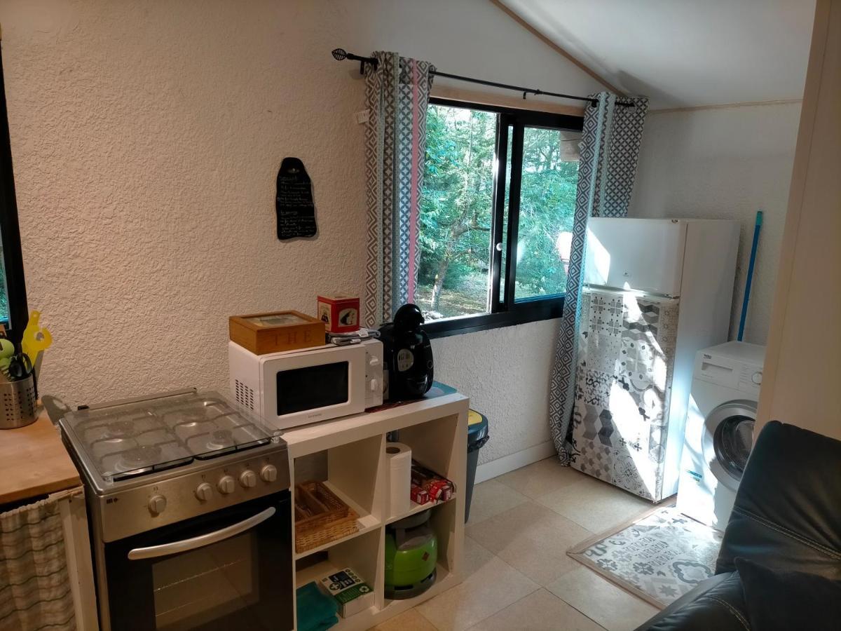 Ferienwohnung L'Aire Du Paon Exterior foto